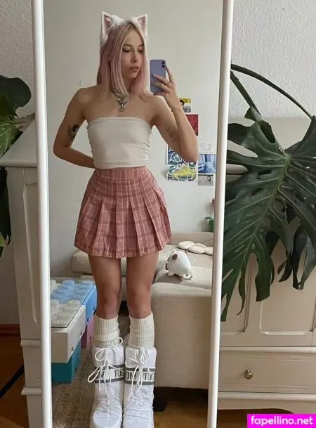 Sarahtoninx9 OnlyFans Thumbnail #Y8LCgK1CS9