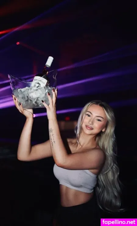 Sarahxfox OnlyFans Thumbnail #FTzxlDpS8l