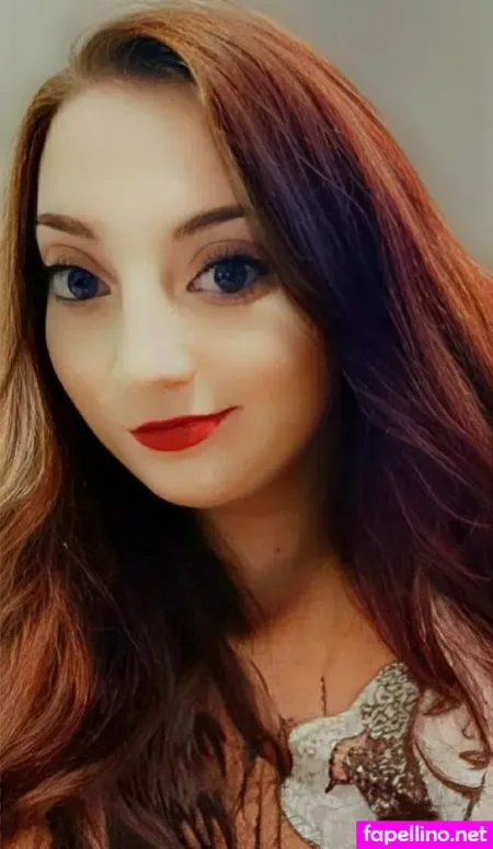 Sarahyournaughtygirl69 OnlyFans Thumbnail #lvDnPDVFNn