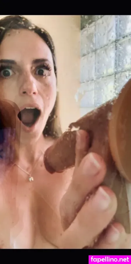 Sarahzeee OnlyFans Thumbnail #cnzhE7XfO6