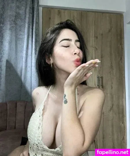 Saralia OnlyFans Thumbnail #uP6Wc6jL56