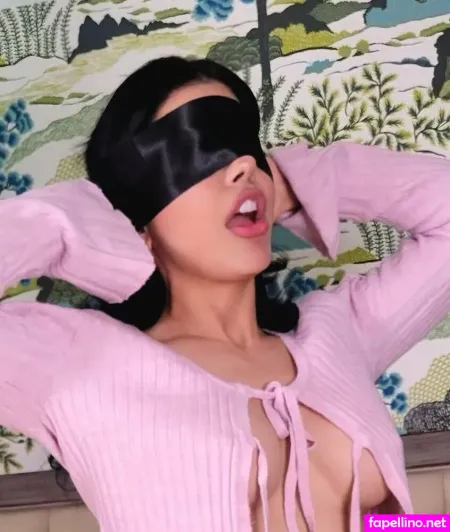 Saraloera OnlyFans Thumbnail #XpQWON2ATQ