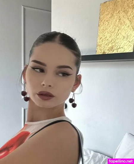 Saramia 2 OnlyFans Thumbnail #z7H2NnEEiL