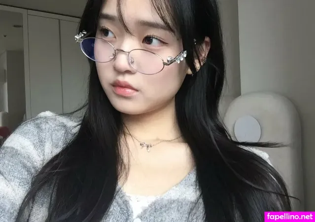 Saranghoe OnlyFans Thumbnail #kFo9NBFcuE