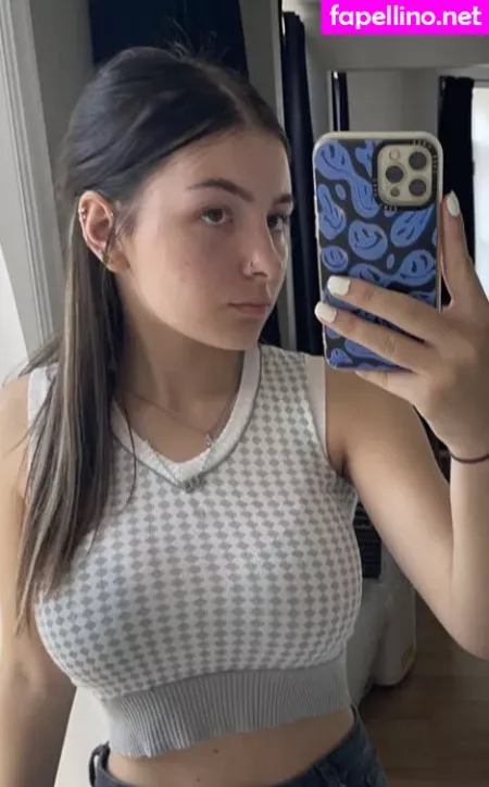 Sarao Sulli OnlyFans Thumbnail #3xqKvsX7Hh