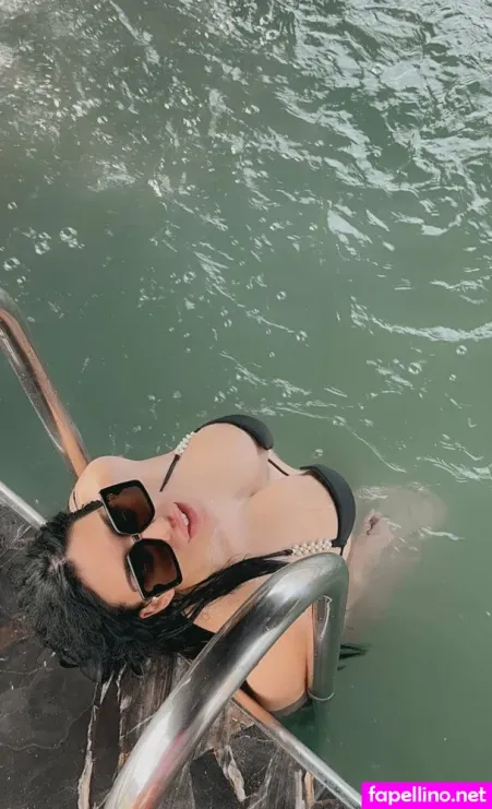 Saraquattrociocche 1 OnlyFans Thumbnail #OoWJ4yDAxI