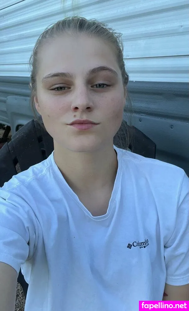 saras_wood Nude Leaked OnlyFans Photo #IGJP7pPf92