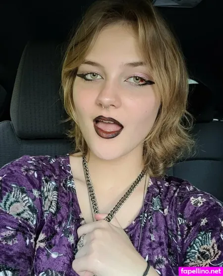 Sarasinner69 OnlyFans Thumbnail #Dcx9VhrT5d