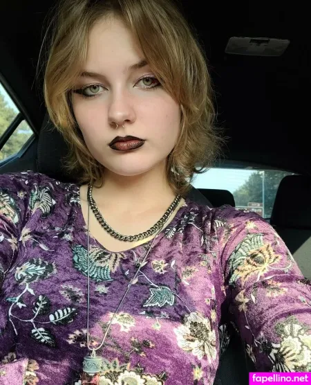 Sarasinner69 OnlyFans Thumbnail #miNuzsostm