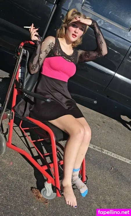 Sarasinner69 OnlyFans Thumbnail #oMk2LfWhAd