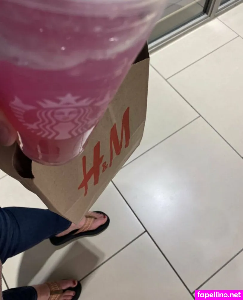 sarasmiles32, sarasoles2324 Nude Leaked OnlyFans Photo #EBWFfavNIu