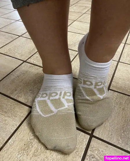 Sarasoles2324 OnlyFans Thumbnail #oZwd8H1N8g