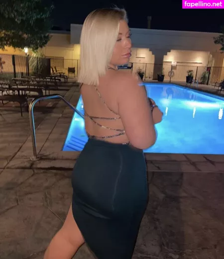 Sarastacks OnlyFans Thumbnail #B9P1kVFEno