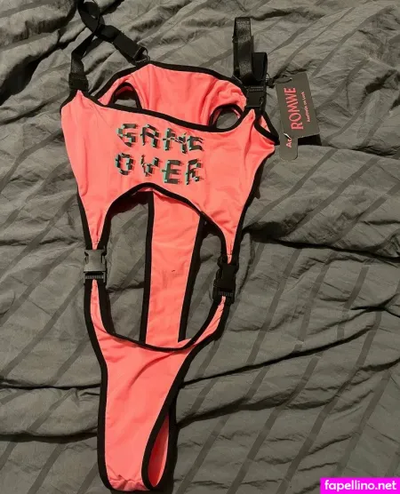 Sarastrasza OnlyFans Thumbnail #K3e7oQpY2G