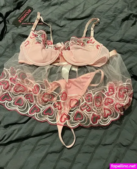 Sarastrasza OnlyFans Thumbnail #VdvR0VcJkM