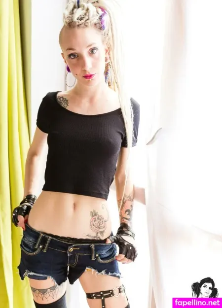 Saravibes OnlyFans Thumbnail #hjzXxqvdmC