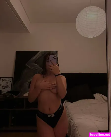 Saravpt OnlyFans Thumbnail #44JaKTTolq