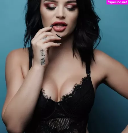 Saraya Bevis OnlyFans Thumbnail #063t2a48Hu