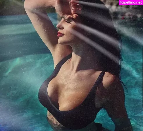 Saraya Bevis OnlyFans Thumbnail #m5Dk1TbA9x