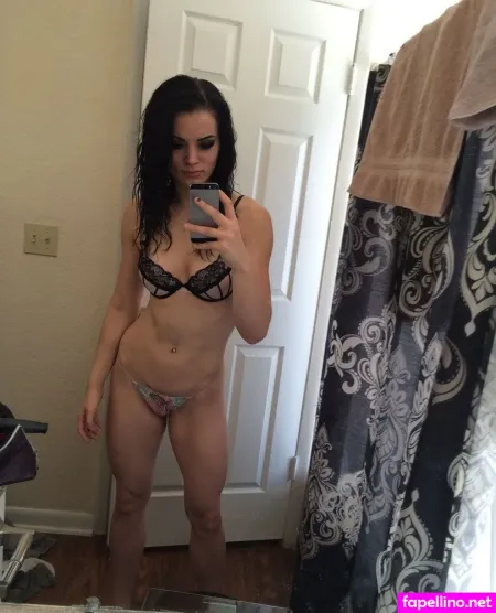 Saraya Jade Bevis OnlyFans Thumbnail #W30p6YWQRl