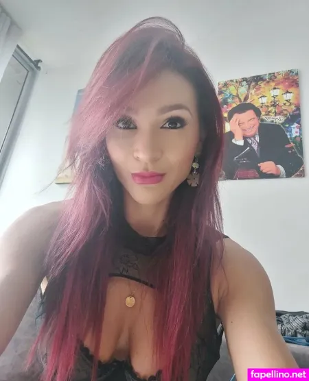 Saraymonroe OnlyFans Thumbnail #SrXL5SQxq7