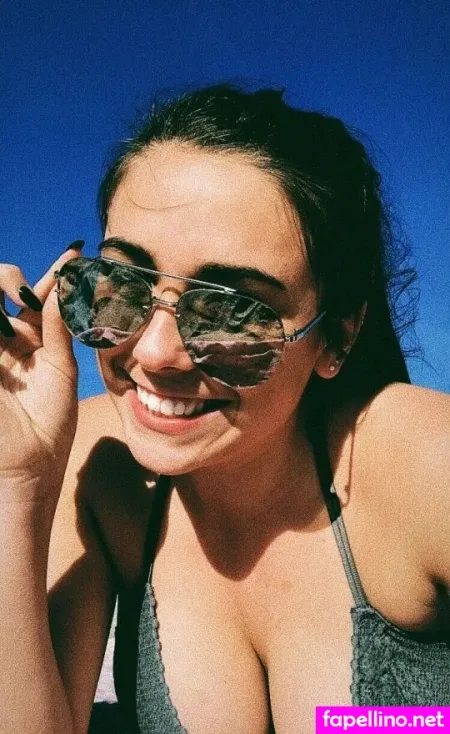 Sarazurbuch OnlyFans Thumbnail #20kbPjz44z