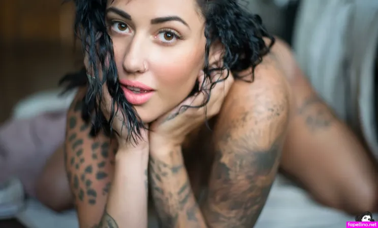 Sarelle OnlyFans Thumbnail #SUH7vYZJz2