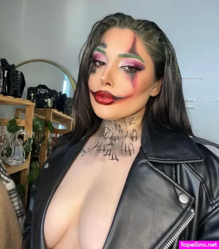 Sarelle OnlyFans Thumbnail #Tm4QFZdY57