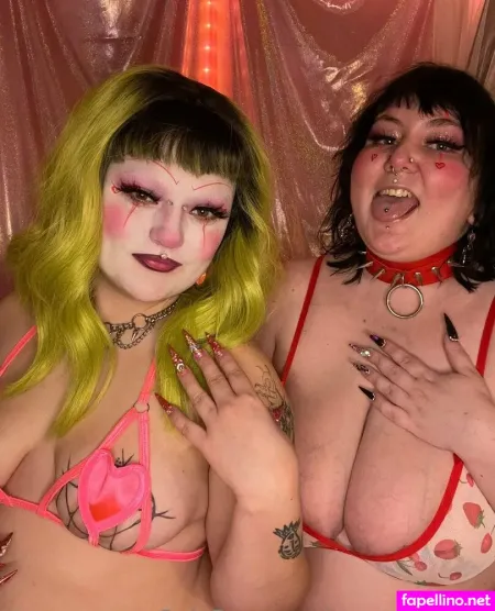 Sarenademon 2 OnlyFans Thumbnail #0V0cYKNicg