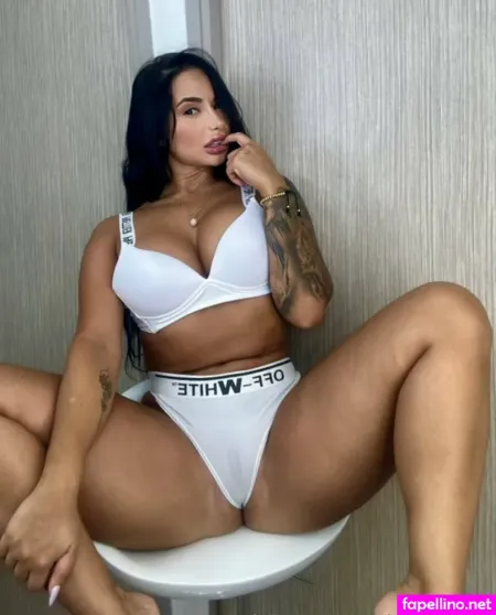Sarha R OnlyFans Thumbnail #v8FfUswPNs
