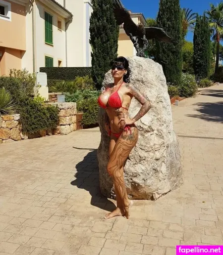 Sari Sander OnlyFans Thumbnail #8LSeLmjnIT