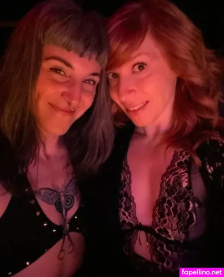 Sariafoxx OnlyFans Thumbnail #0gdyJPbDPN