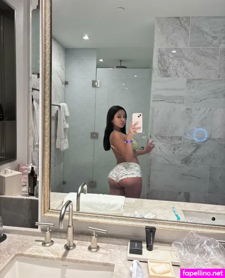 Sariahx0 OnlyFans Thumbnail #5XT0ehiitm