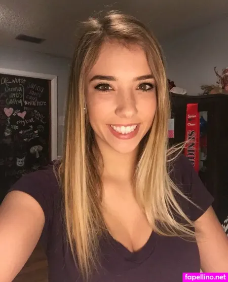 Sarina Hunt OnlyFans Thumbnail #YCd62TTno1