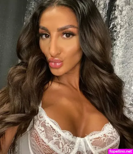 Sarina Jasmine OnlyFans Thumbnail #bbezXkXXVp