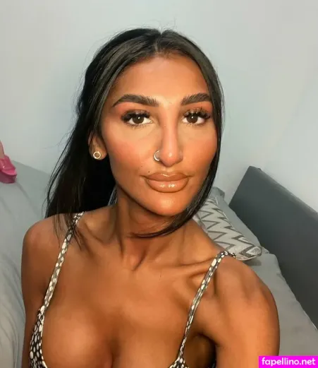 Sarina Jasmine OnlyFans Thumbnail #cn2TW3jVAJ