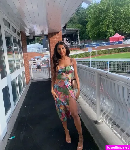 Sarina Jasmine OnlyFans Thumbnail #mfYu706LXg