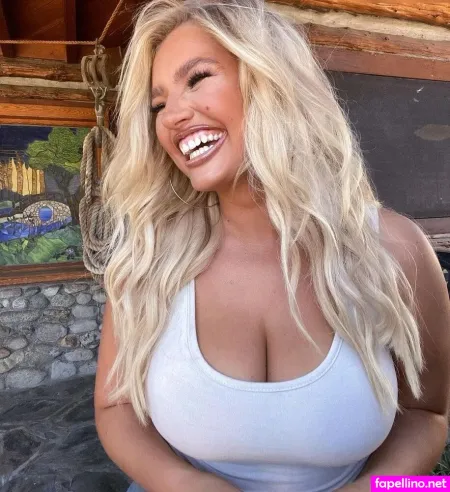 Sarina Nowak OnlyFans Thumbnail #5blR1HkHl3