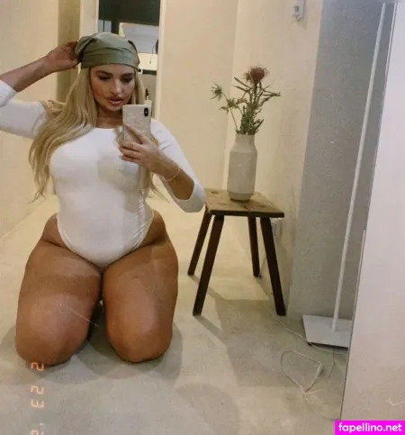 Sarina Nowak OnlyFans Thumbnail #RPEjnSNmu9