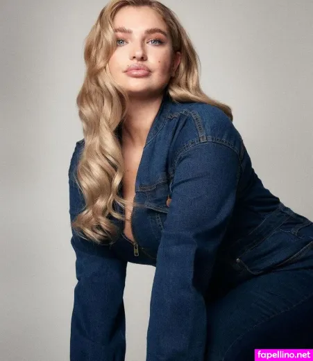 Sarina Nowak Main Profile Photo