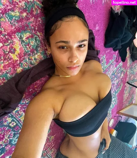 Sarina OnlyFans Thumbnail #aIMe82Jou4