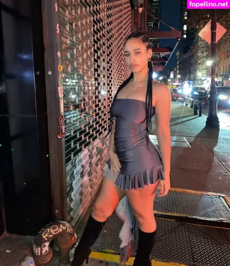 Sarina OnlyFans Thumbnail #eteVJYqnLy