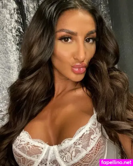 Sarinajasmine OnlyFans Thumbnail #QCcmtPPnX2