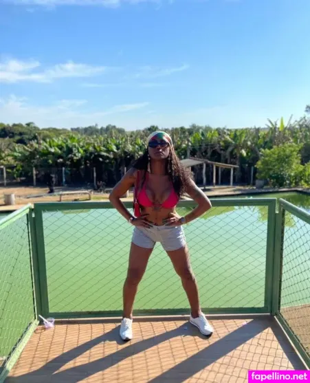 Sarinhadiass OnlyFans Thumbnail #52axMUI4So