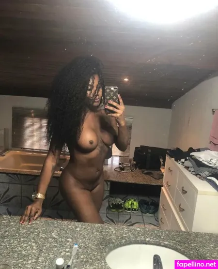 Sarinhadiass Main Profile Photo