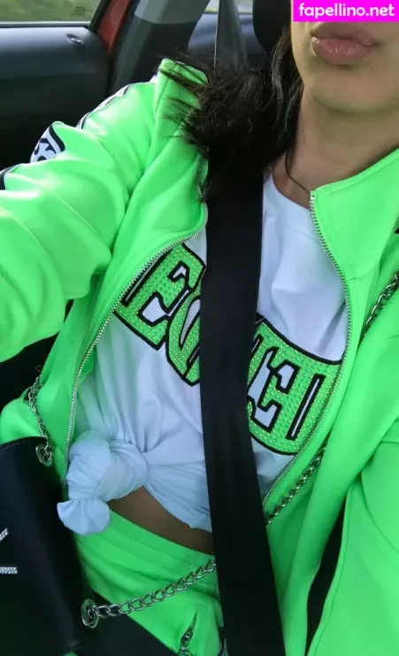 Sarissakoldenhof OnlyFans Thumbnail #8ZMPaEjrTU