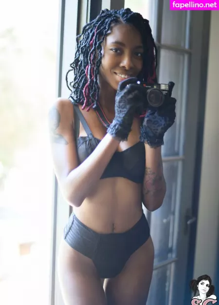 Sarissle OnlyFans Thumbnail #xUcJNWLY3a