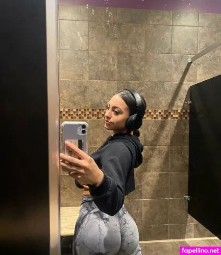 Saryna Garcia OnlyFans Thumbnail #i8ZF7pFhQE