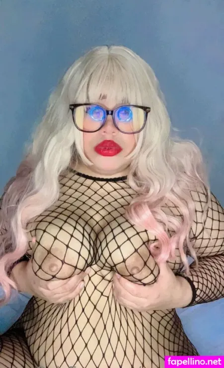 Saschapink OnlyFans Thumbnail #GhCrdWGxMO