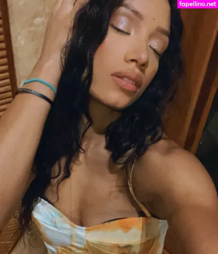 Sasha Banks 1 OnlyFans Thumbnail #1S4E23V5Fe
